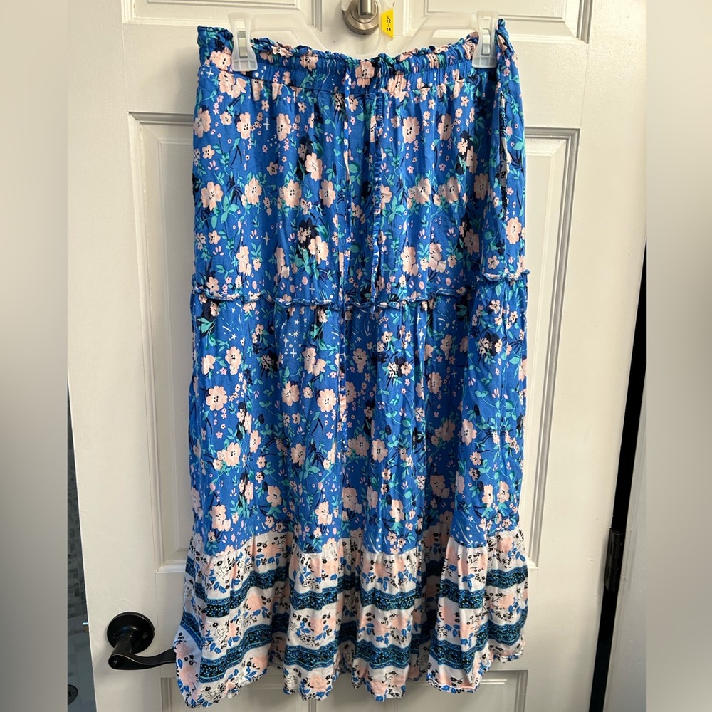 Floral print maxi skirt